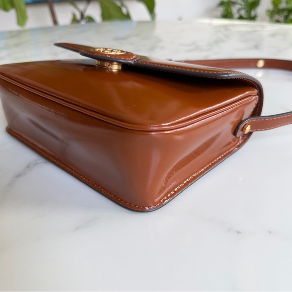 Tory Burch Robinson Spazzolato Leather Shoulder Bag Dark Sienna Brown Patent - Picture 10 of 16